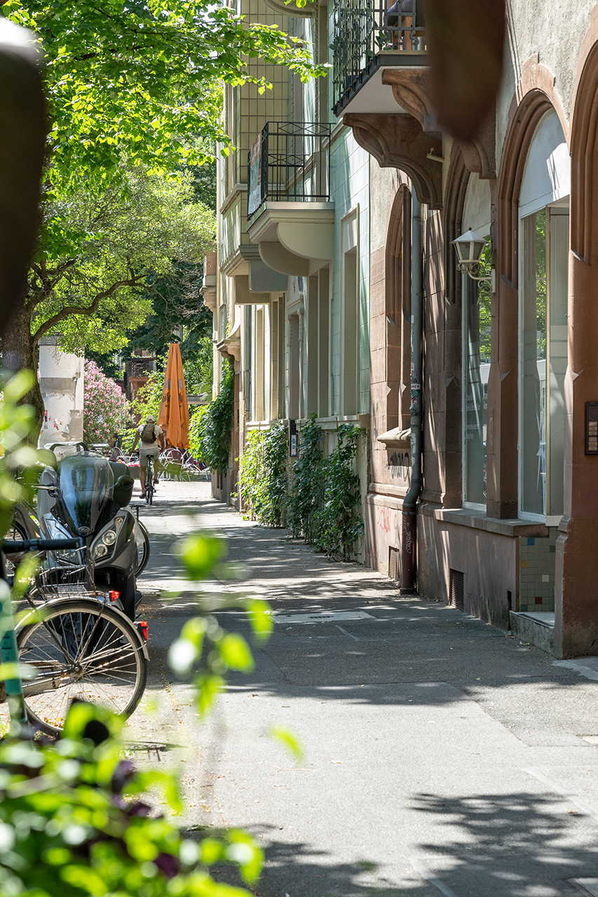 Schillerstraße 16